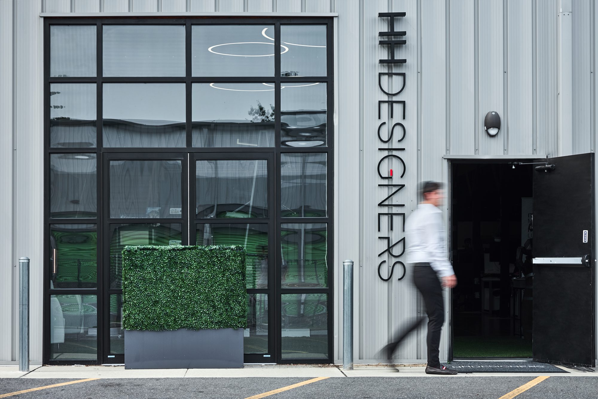 The HH Designers studio entrance in Toms River, New Jersey